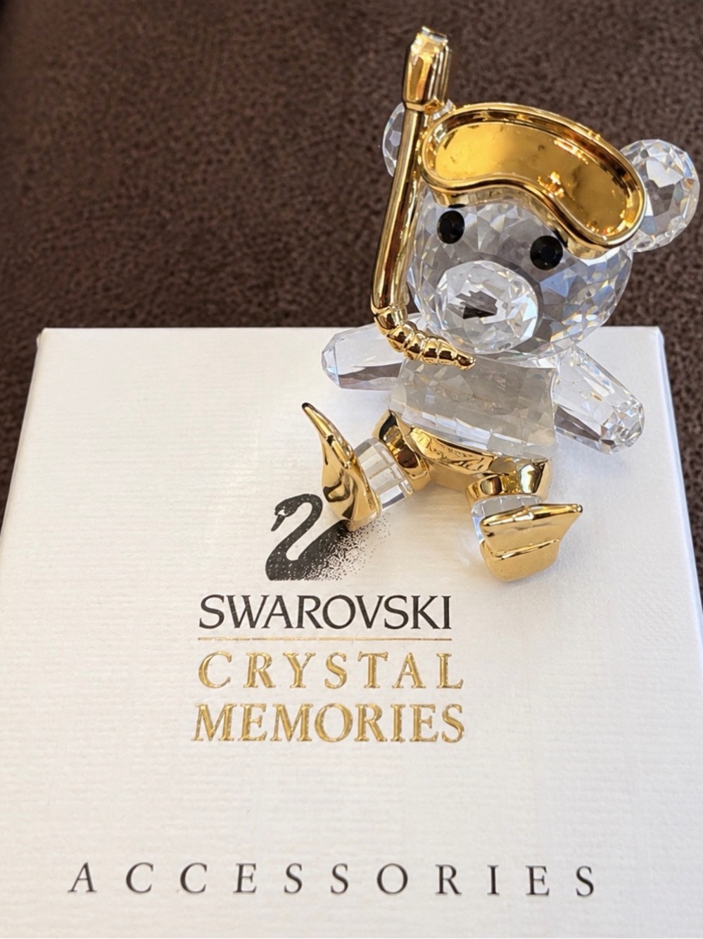 Swarovski Crystal Memories bear brooch pin with box NEW snorkel gear beachy